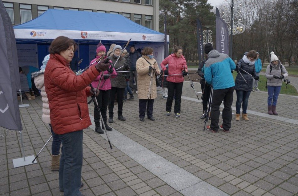 Sąjūdžio aikštėje – sveikatingumo pamoka 