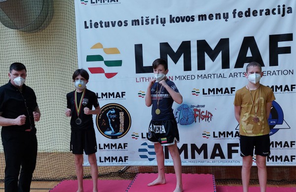 SK ,,Faiteris" klubo sportininkai toliau skina pergales: iš Jurbarko parsivežtas ne vienas medalis