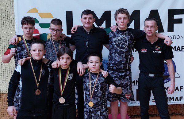 SK ,,Faiteris" klubo sportininkai toliau skina pergales: iš Jurbarko parsivežtas ne vienas medalis