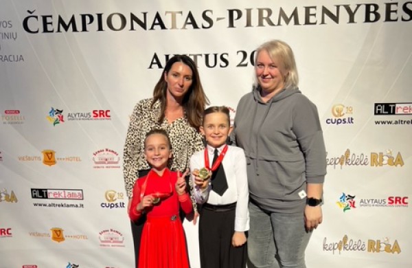 Jonavos vardas skambėjo skelbiant geriausias Lietuvos šokėjų poras