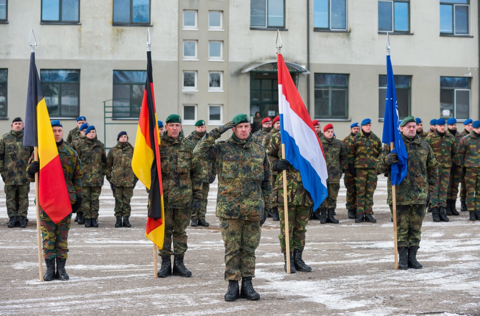 Pirmasis NATO priešakinių pajėgų Lietuvoje vadas: apie tvirtą Aljanso solidarumą ir tai, kas sąjungininkų karius Rukloje džiugina labiausiai