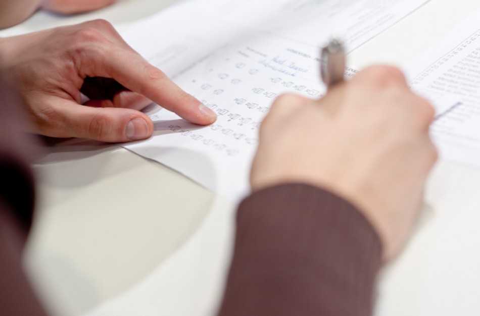 ŠMSM ėmėsi spręsti administracinės naštos problemą mokyklose, nors ji kyla ne dėl ministerijos reikalavimų