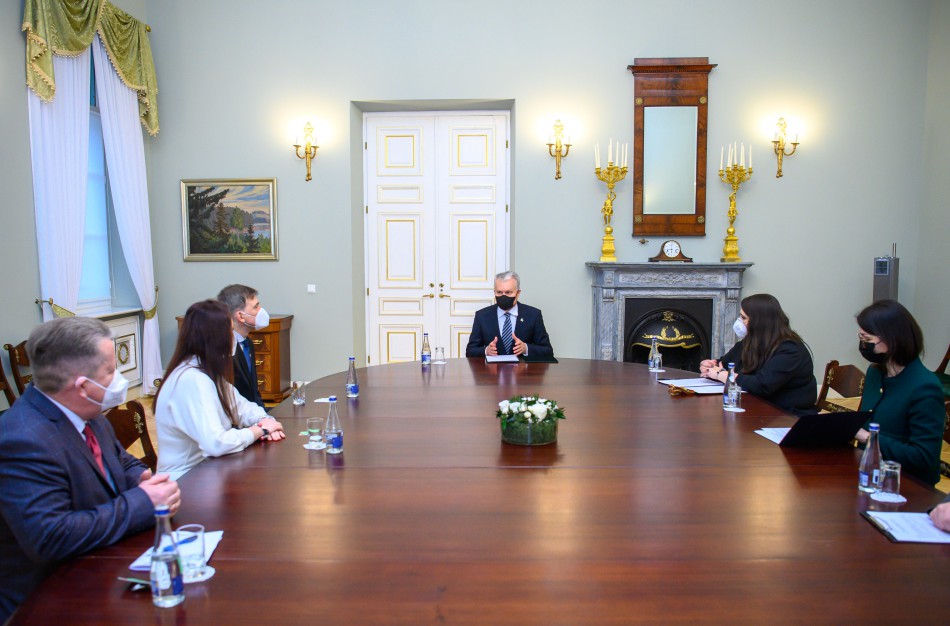 Prezidentas teikia dekretą dėl infliacijos pasekmių sušvelninimo gyventojams