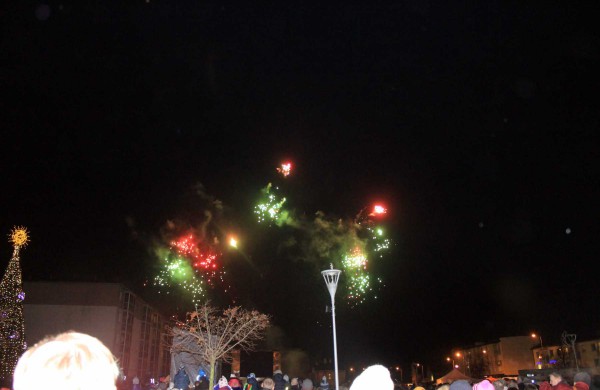 Jonaviečiai: "Pagaliau mūsų miesto eglė - graži!" 