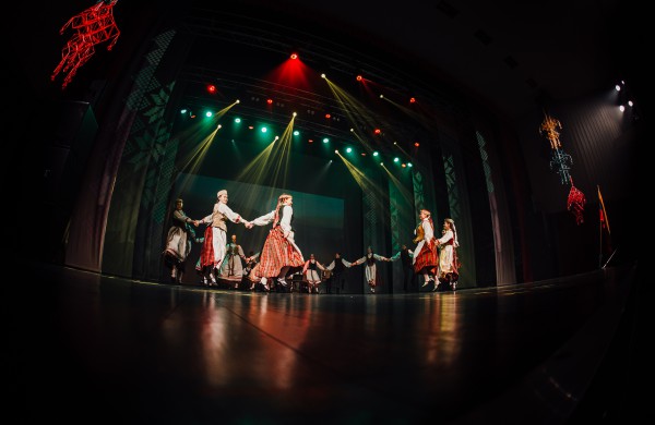 Vasario 16-oji Jonavoje: pagarba liaudies kultūrai ir šalies istorijai