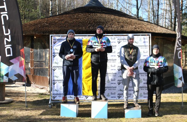 8-tame Lietuvos diskgolfo žiemos čempionate – pagarba žūstantiems Ukrainoje