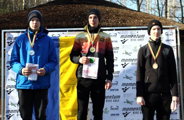 8-tame Lietuvos diskgolfo žiemos čempionate – pagarba žūstantiems Ukrainoje