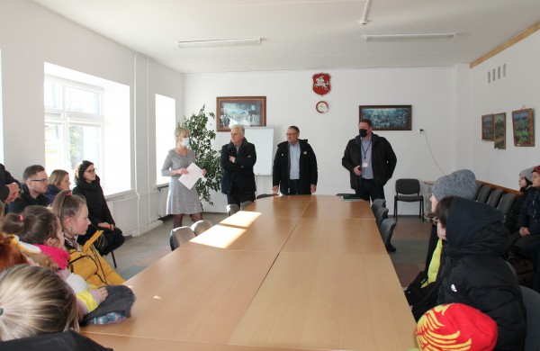 Pirmieji karo pabėgėliai Utenoje – 23 ukrainiečiai