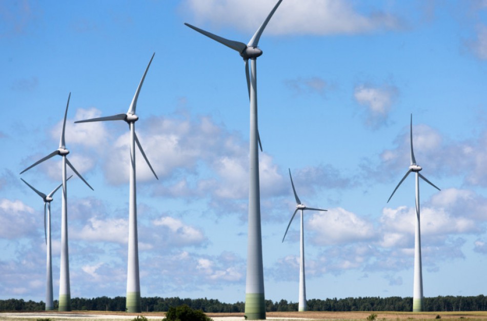 Sparčiau atveriamas koridorius žaliajai energetikai: išduotas leidimas 23 naujoms vėjo elektrinėms statyti