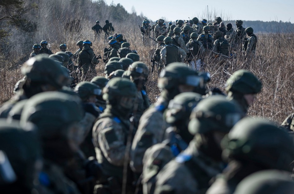 Lietuvos kariuomenė: veiksime taip, kad vienas žmogus paklausia, o atsakymą girdi visa auditorija