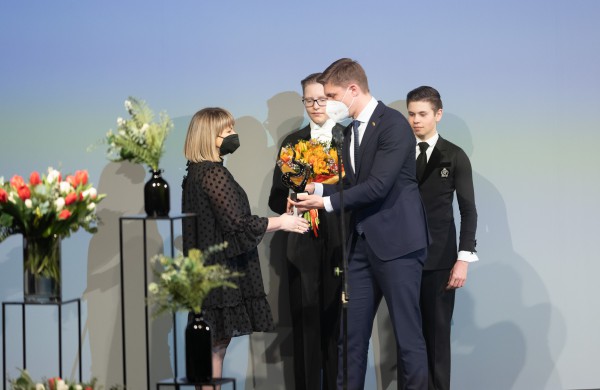 Moters dienai skirtame koncerte pagerbtos Metų Jonavietės