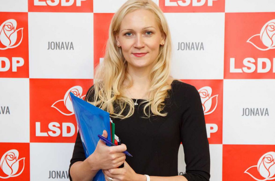 Kam naudingas populistinis šou?