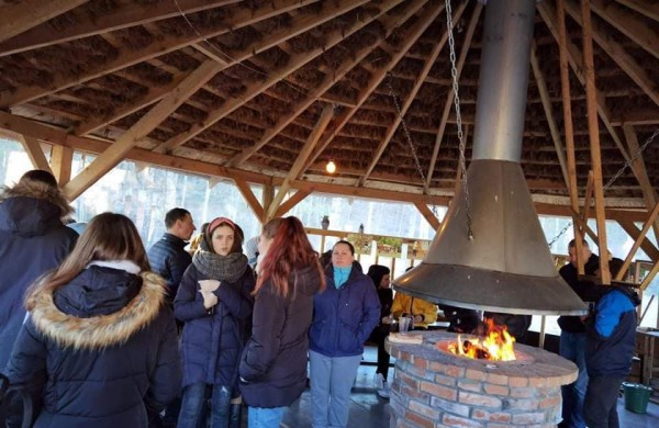 Jonavoje ukrainiečiams padedantys savanoriai: pagalbos reikės dar ilgai