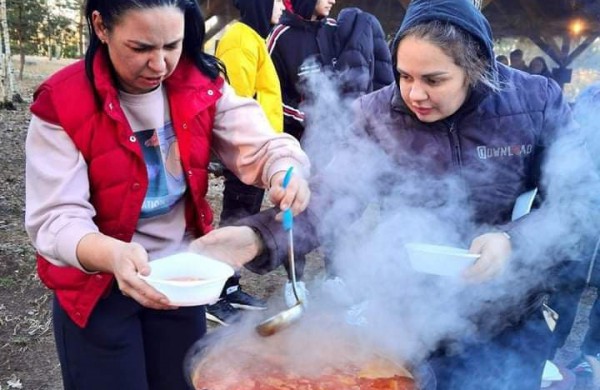 Jonavoje ukrainiečiams padedantys savanoriai: pagalbos reikės dar ilgai