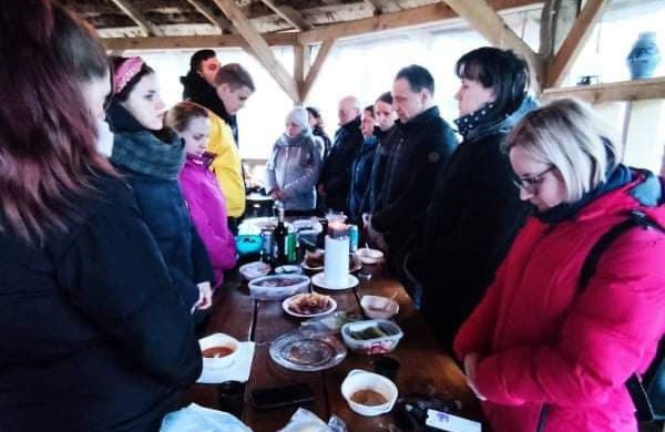 Jonavoje ukrainiečiams padedantys savanoriai: pagalbos reikės dar ilgai