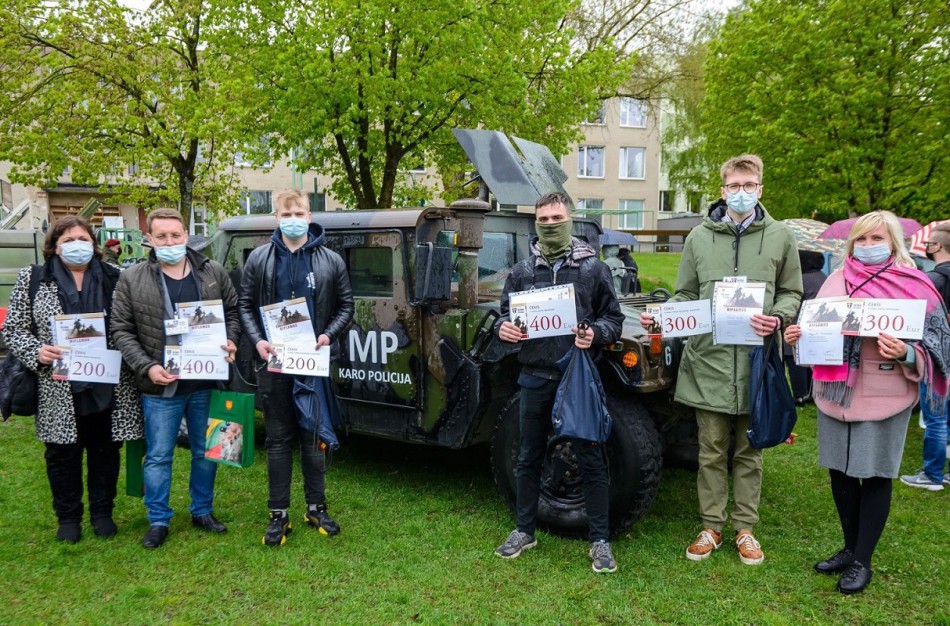 Šalies moksleiviai kviečiami dalyvauti konkurse „Ką žinai apie Lietuvos kariuomenę“
