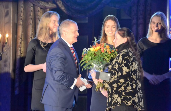 Aukso medaliai ir taurė – „Lietavos“ komandos rankose