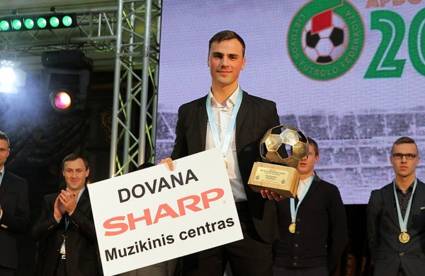 Aukso medaliai ir taurė – „Lietavos“ komandos rankose