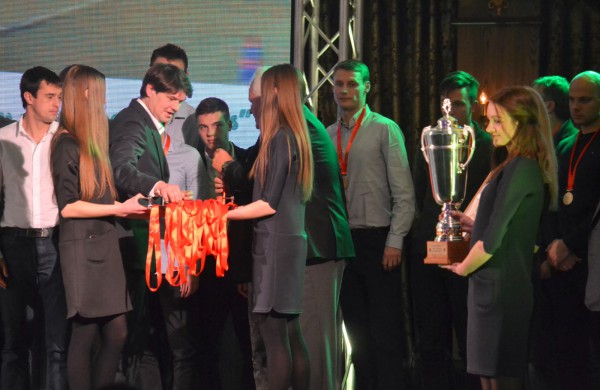 Aukso medaliai ir taurė – „Lietavos“ komandos rankose