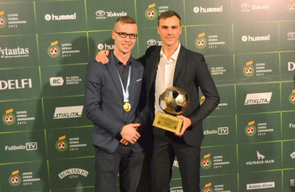 Aukso medaliai ir taurė – „Lietavos“ komandos rankose