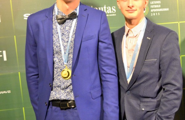 Aukso medaliai ir taurė – „Lietavos“ komandos rankose