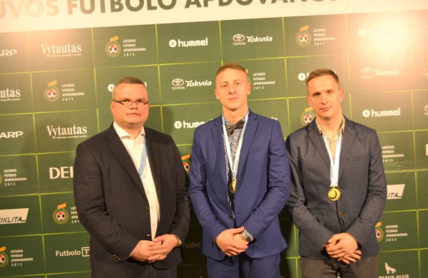 Aukso medaliai ir taurė – „Lietavos“ komandos rankose