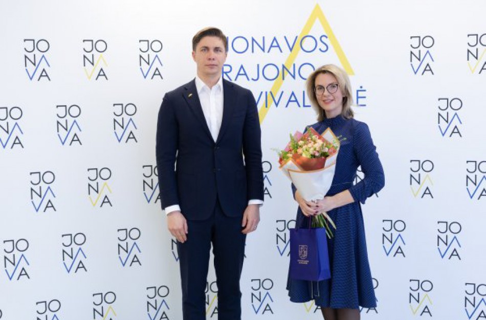 Jonavos visuomenės sveikatos biurui vadovaus M. Bartošienė