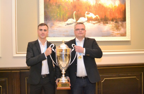 Aukso medaliai ir taurė – „Lietavos“ komandos rankose