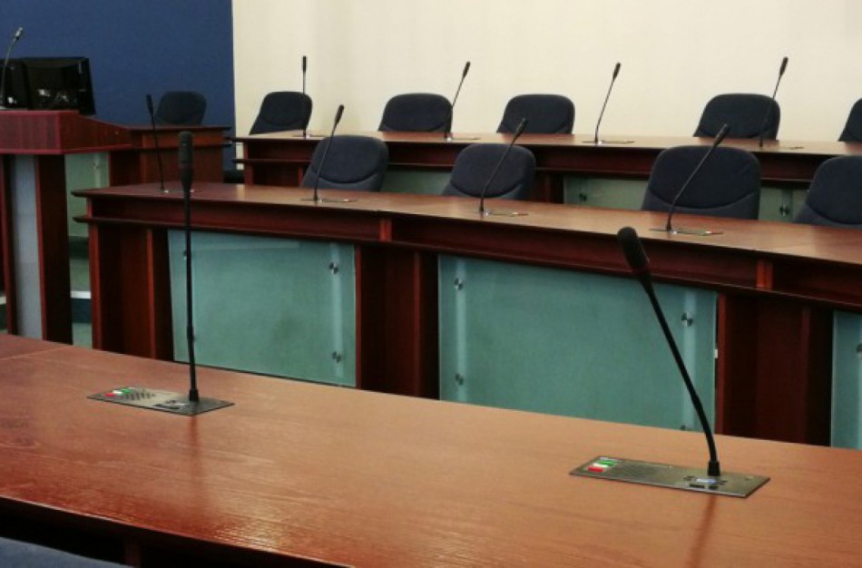 Į klausimus dėl Komitetų posėdžių viešumo atsakė vos keli Tarybos nariai: kiti elektroniniu paštu gyventojams nepasiekiami?