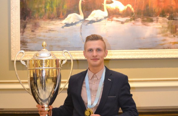 Aukso medaliai ir taurė – „Lietavos“ komandos rankose