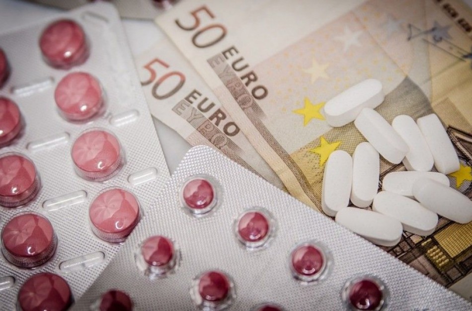 Ligonių kasos pasakė, kaip neapsigauti vaistinėje