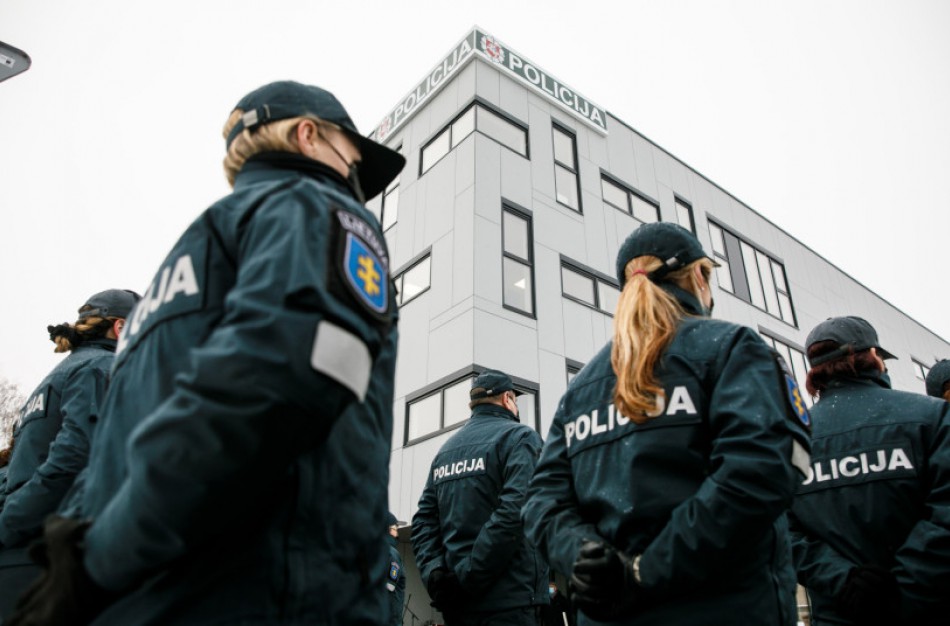 Aptarta karių ir pareigūnų pensijų sistemos pokyčių būtinybė