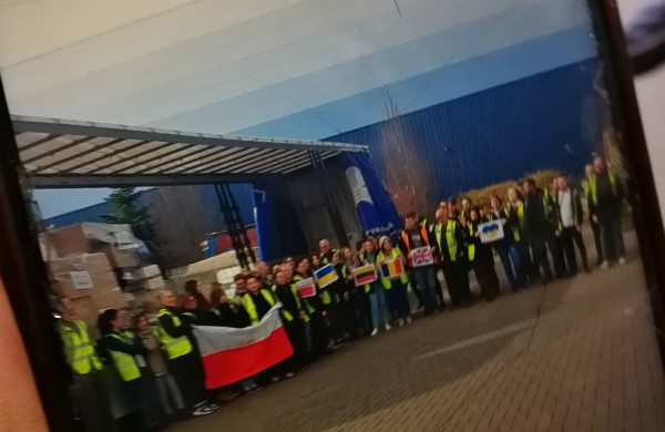 Jonavoje apsistojusius ukrainiečius pasiekė įspūdingo dydžio paramos siunta iš Anglijos