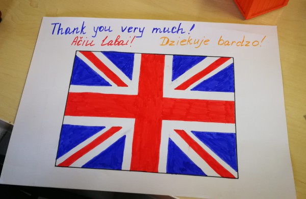 Jonavoje apsistojusius ukrainiečius pasiekė įspūdingo dydžio paramos siunta iš Anglijos