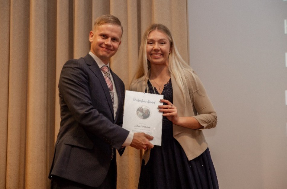 Jonavietė Ilvika Maleckaitė viena iš Lietuvos studenčių, atrinkta į SWA studentų vasaros programą: "Vis dar eksperimentuoju"