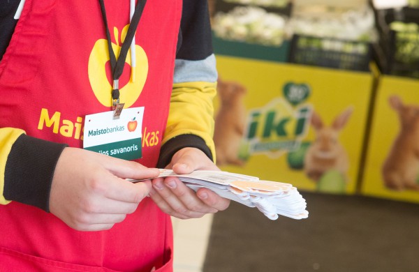 Lietuvos žmonių gerumas: „Maisto banko“ akcijoje suaukota beveik 360 tūkst. produktų