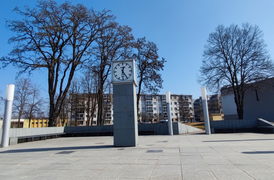 Skaitytojai pasisakė, ką mano apie laiko sukimą. Vaistininkai teigia, kad tam galima pasiruošti