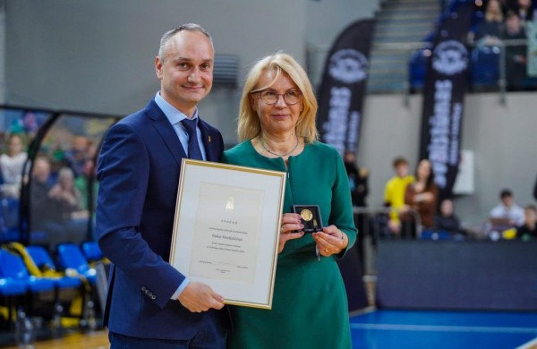 Pagerbti Jonavos krašto krepšiniui nusipelnę žmonės