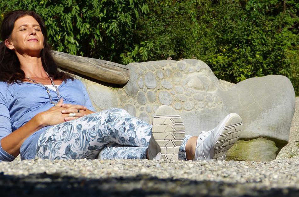 Menopauzė gali būti naujo, įdomaus etapo pradžia. Ką daryti, kad akys nenustotų spindėti?