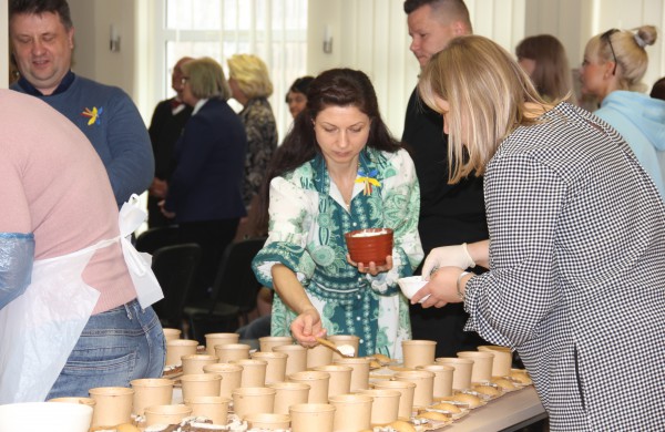 Socialinių paslaugų centre - Ukrainos karo pabėgėlių rėmimo renginys