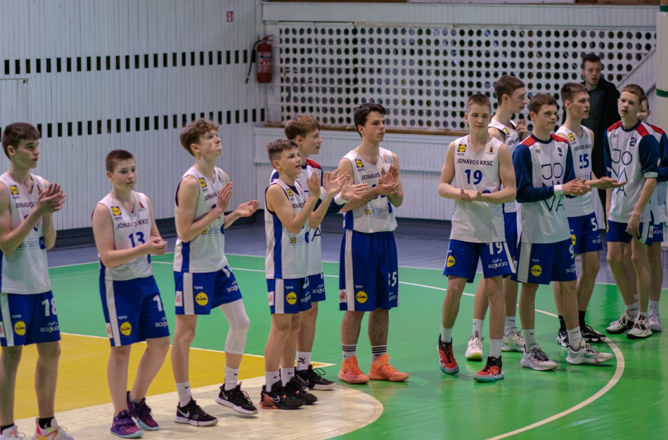 Jonavos KKSC krepšininkai – Moksleivių krepšinio lygos B diviziono bronzos laimėtojai!