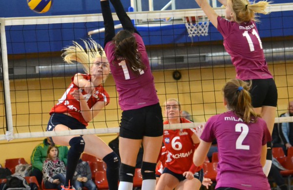 Jonavos tinklininkių revanšas prieš kitą Latvijos komandą