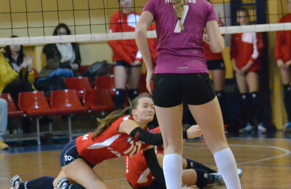 Jonavos tinklininkių revanšas prieš kitą Latvijos komandą