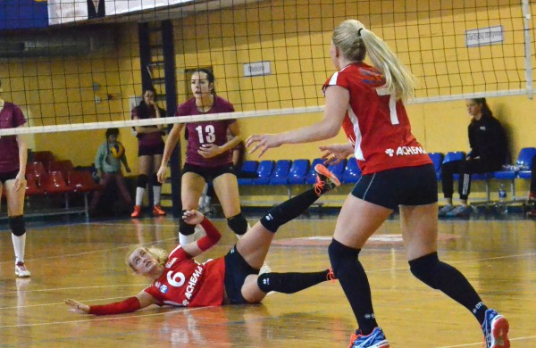 Jonavos tinklininkių revanšas prieš kitą Latvijos komandą