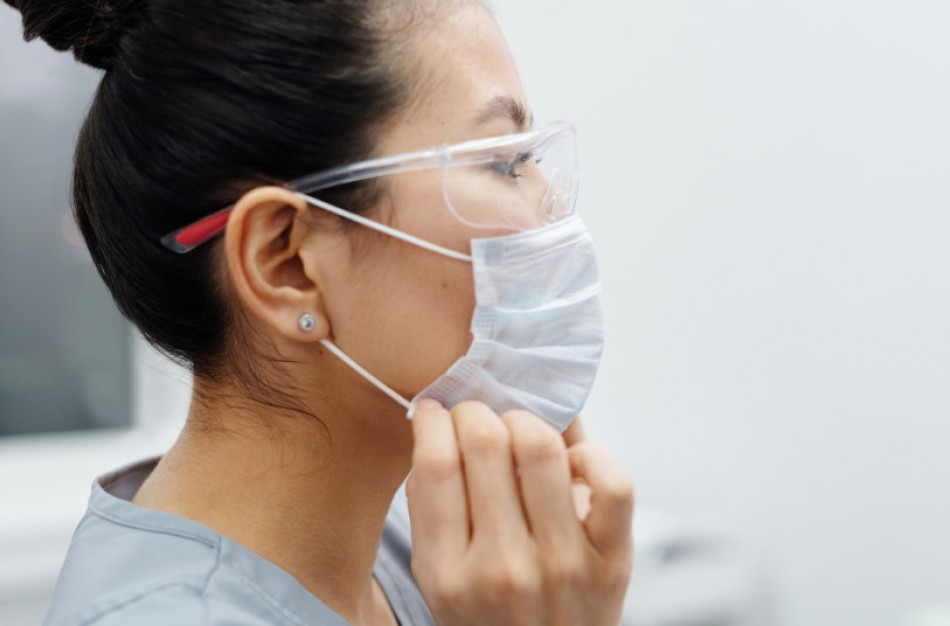 Gydymo įstaigos ir toliau turės užtikrinti COVID-19 plitimo prevenciją