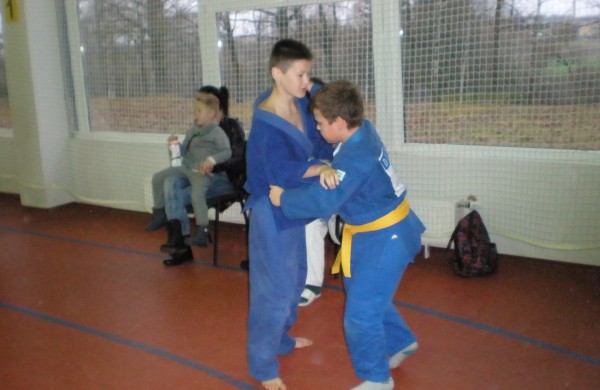 Jonavos jaunųjų dziudistų pajėgumas Kėdainiuose