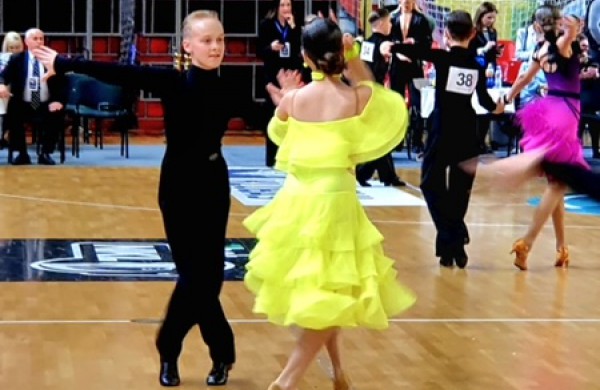 ,,Bonus" šokėjai toliau demonstruoja puikius rezultatus