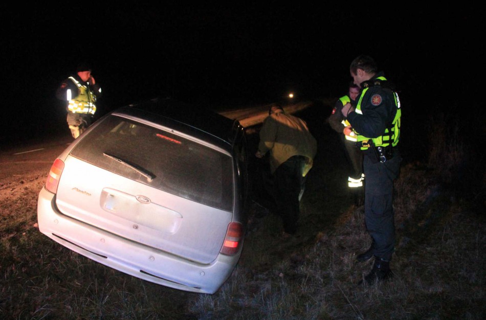 Neblaivus vyras – policijos pareigūnams: „Gal jūs teroristai?“