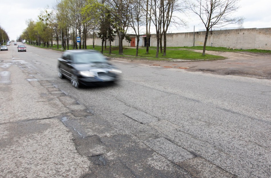 Pasirašyta sutartis dėl Lietavos gatvės rekonstrukcijos