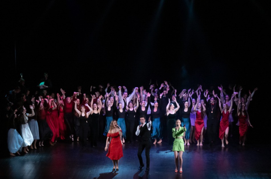 Raliečiai Valso šokio jubiliejinį konkursą skyrė pedagogei Onai Čeplijauskienei